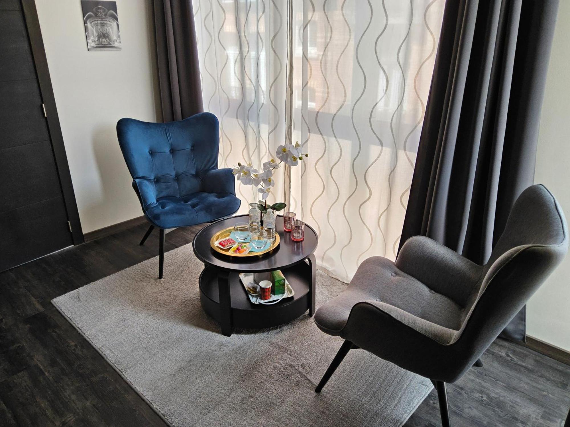 Chambre Deluxe Au 2Eme Etage, Chambre Double Au 4Eme Etage Not A Hotel 布鲁塞尔 外观 照片